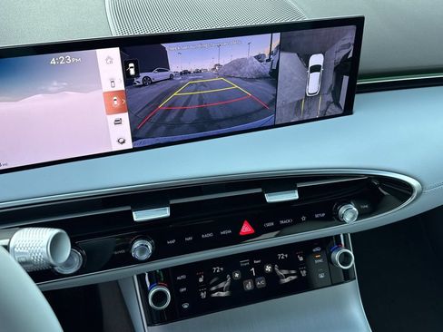 New 2026 Genesis GV70 2.5T Advanced AWD/4WD image 9