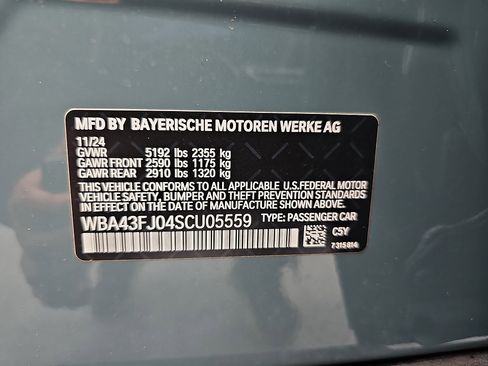 Used 2025 BMW 530i RWD image 36