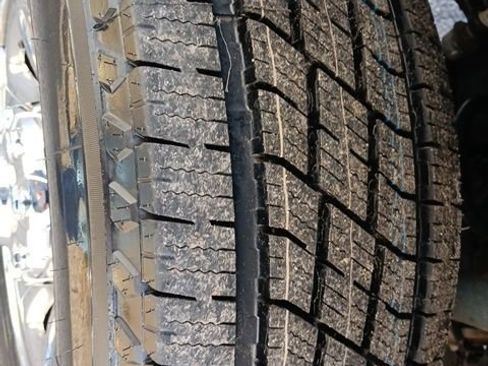 Used 2024 RAM 2500 Tradesman w/ Chrome Appearance Group image 56