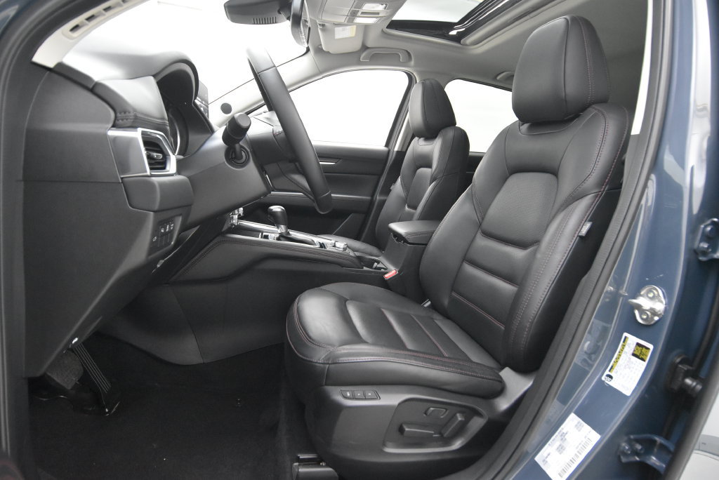 Used 2025 MAZDA CX-5 Carbon Edition AWD/4WD image 25