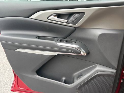 New 2026 Chevrolet Traverse LT w/ Driver Confidence Package image 37