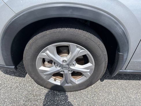 Used 2023 Honda HR-V LX image 12