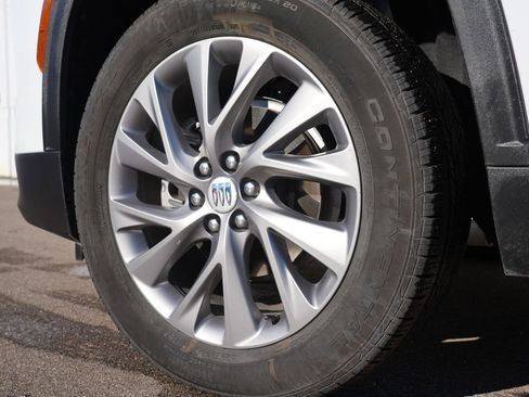 Used 2025 Buick Enclave Preferred image 33