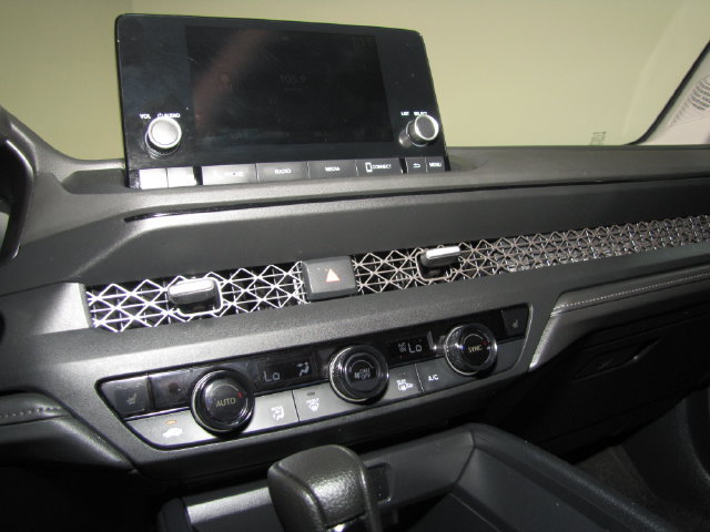 Certified 2023 Honda Accord EX image 30