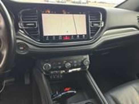 Used 2021 Dodge Durango GT w/ Blacktop Package RWD image 4