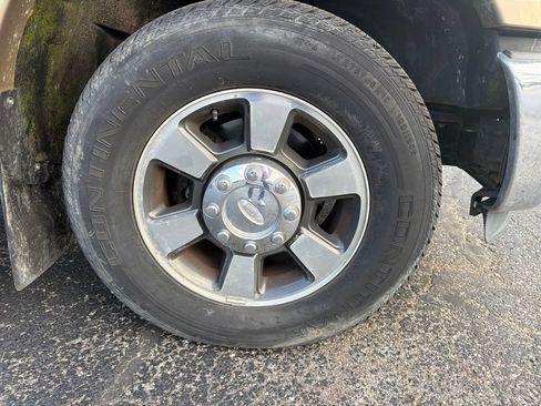 Used 2011 Ford F250 Lariat RWD image 30