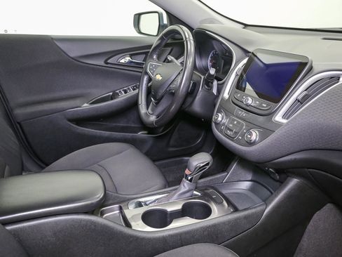 Used 2021 Chevrolet Malibu RS w/ LPO, Convenience Package 2 image 19