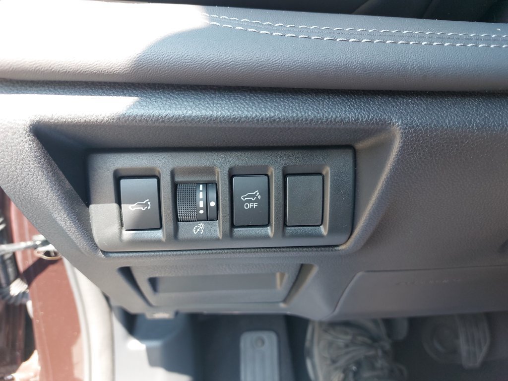 Used 2024 Subaru Outback Touring AWD/4WD image 22