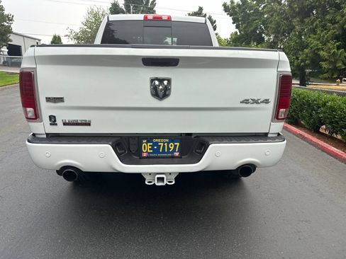 Used 2014 RAM 1500 Laramie w/ Trailer Tow Group AWD/4WD image 13