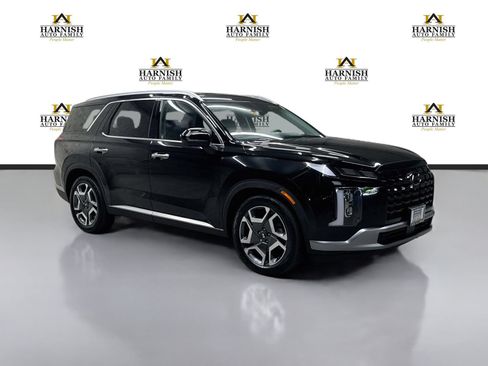 Used 2023 Hyundai Palisade Limited AWD/4WD image 3