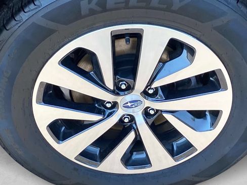 Certified 2024 Subaru Outback Premium AWD/4WD image 31