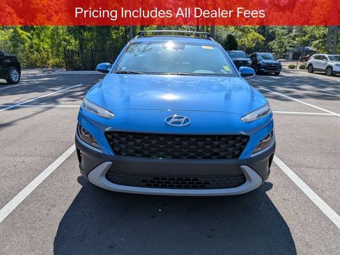 Used 2022 Hyundai Kona SEL FWD image 2