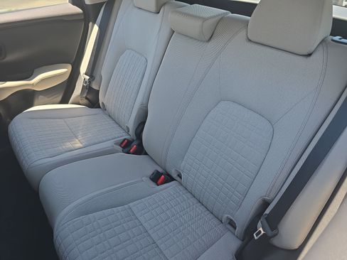 Used 2023 Honda HR-V LX image 14