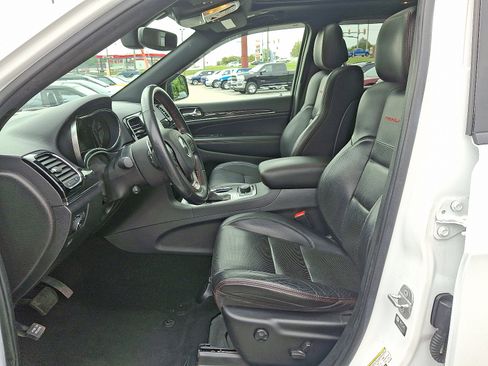 Certified 2021 Jeep Grand Cherokee Trailhawk w/ Trailhawk Luxury Group image 15