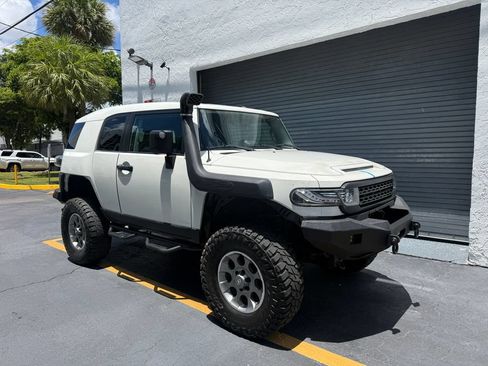 Used 2008 Toyota FJ Cruiser 4WD image 8