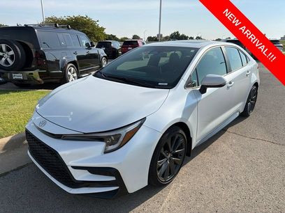 Used 2025 Toyota Corolla SE w/ SE Premium Package
