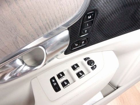 Certified 2023 Volvo S90 B6 Plus image 11