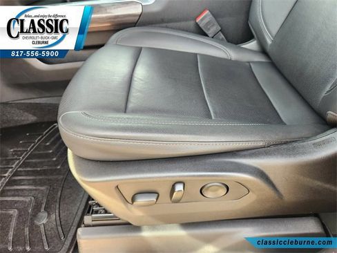 Used 2025 Chevrolet Silverado 2500 LTZ w/ LTZ Premium Package image 25