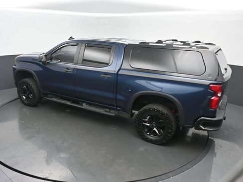 Used 2019 Chevrolet Silverado 1500 Custom Trail Boss w/ Custom Convenience Package AWD/4WD image 40