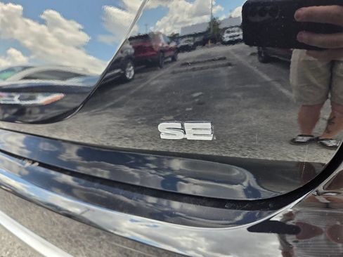 Used 2022 Mitsubishi Outlander SE AWD/4WD image 13