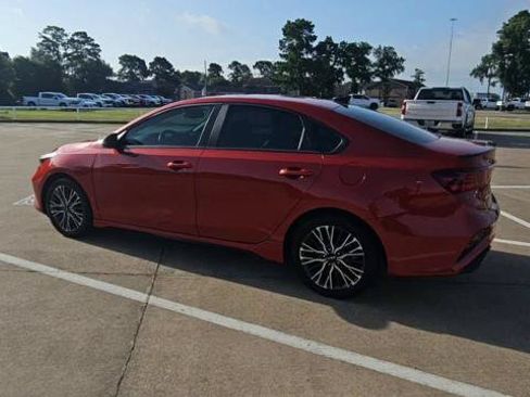 Used 2024 Kia Forte GT-Line w/ GT-Line Premium Package FWD image 6