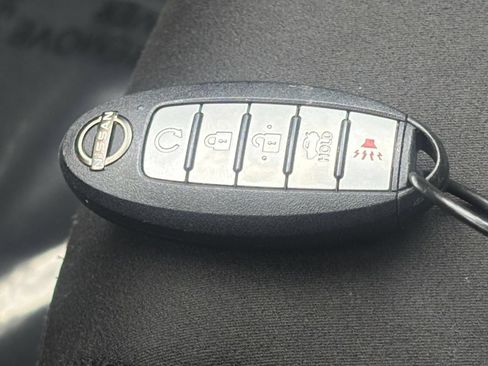 Used 2025 Nissan Altima 2.5 SV FWD image 21