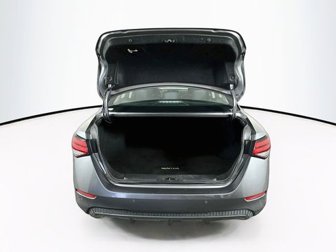 Used 2024 Nissan Sentra S FWD image 27