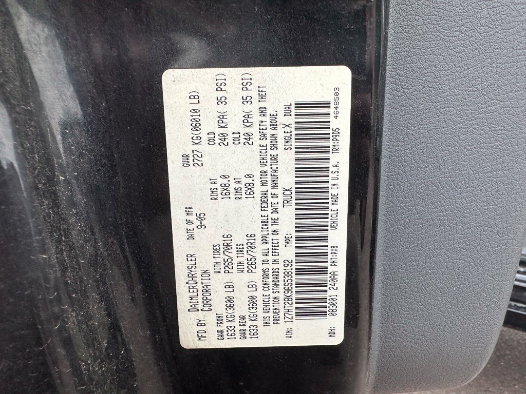 Used 2006 Mitsubishi Raider LS AWD/4WD image 9