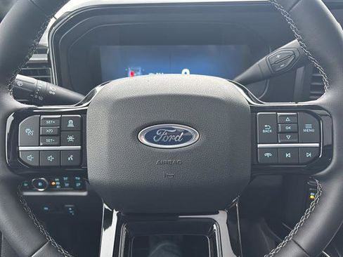New 2026 Ford F250 Lariat w/ Black Appearance Package image 26