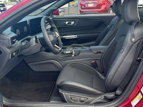 New 2025 Ford Mustang GT w/ GT Performance Package image 32