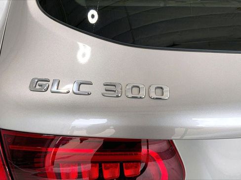 Used 2022 Mercedes-Benz GLC 300 image 31