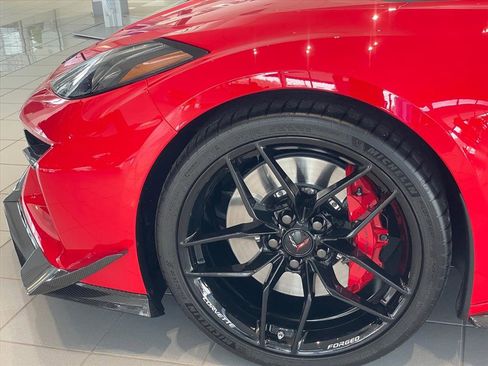 Used 2025 Chevrolet Corvette Z06 image 30