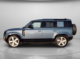 Used 2025 Land Rover Defender 110 X-Dynamic SE video 2