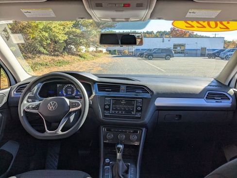 Used 2022 Volkswagen Tiguan S image 18