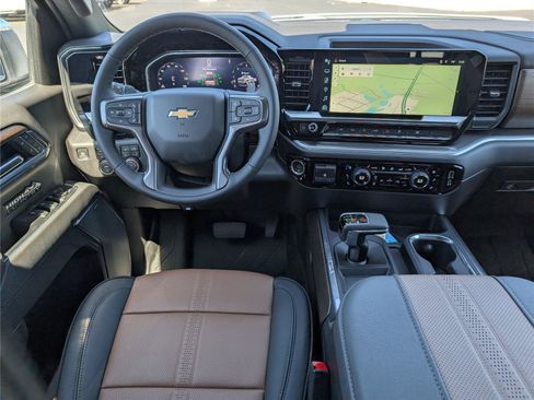 New 2026 Chevrolet Silverado 1500 High Country AWD/4WD image 30