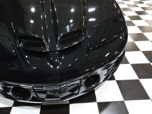 Used 1999 Pontiac Firebird Trans Am RWD image 17