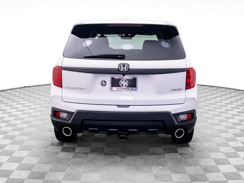 Certified 2023 Honda Passport EX-L image 5