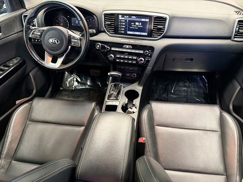 Used 2021 Kia Sportage EX image 12