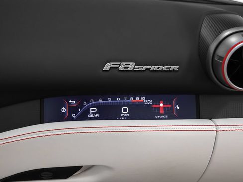 Used 2022 Ferrari F8 Tributo RWD image 31