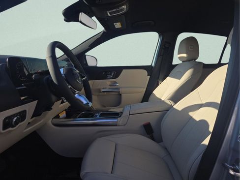 New 2026 Mercedes-Benz GLA 250 image 16