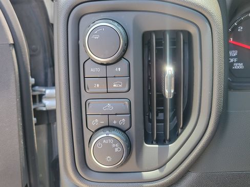 Used 2025 Chevrolet Silverado 1500 Custom AWD/4WD image 21
