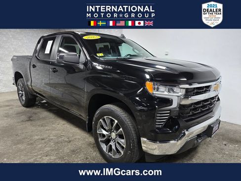 Used 2023 Chevrolet Silverado 1500 LT AWD/4WD image 1