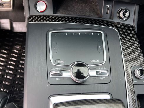 Used 2018 Audi SQ5 Premium Plus w/ S Sport Package AWD/4WD image 26