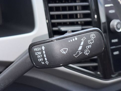 Certified 2023 Volkswagen Atlas SEL AWD/4WD image 10
