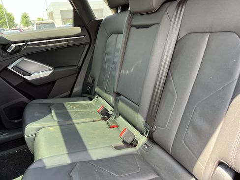 Used 2020 Audi Q3 2.0T Premium w/ Convenience Package AWD/4WD image 34