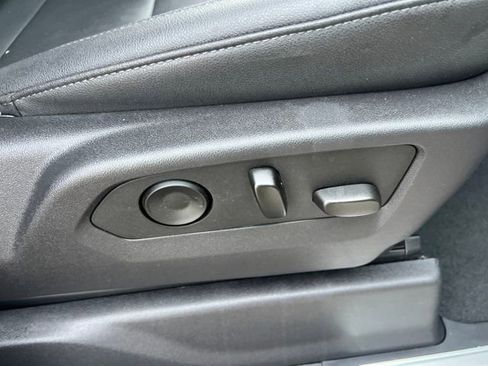 Certified 2025 Chevrolet Silverado 1500 LTZ w/ Technology Package image 20