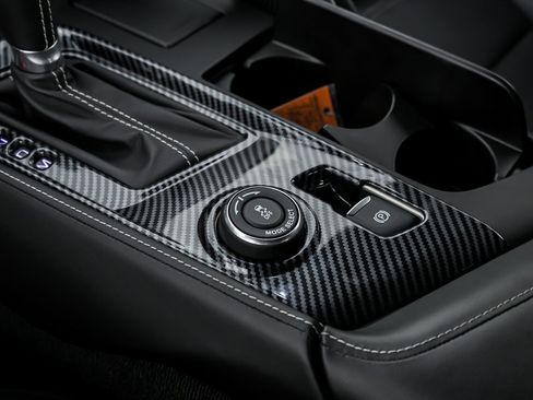 Used 2017 Chevrolet Corvette Z06 image 34