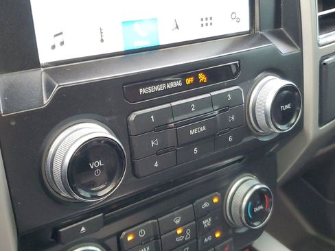 Used 2016 Ford F150 King Ranch w/ Equipment Group 601A Luxury image 29