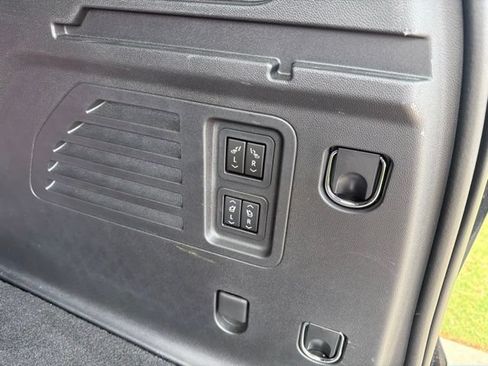 Used 2024 GMC Acadia Denali w/ LPO, Floor Liner Package FWD image 21