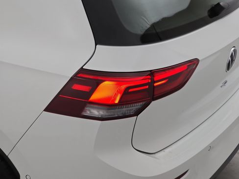 Certified 2024 Volkswagen Golf R AWD/4WD image 36